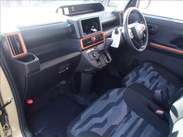 Daihatsu TANTO 2022-11 16029-19