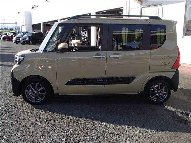 Daihatsu TANTO 2022-11 16029-7