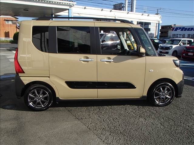 Daihatsu TANTO 2022-11 16029-10