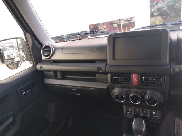 Suzuki JIMNY SIERRA 2023-10 189915-9