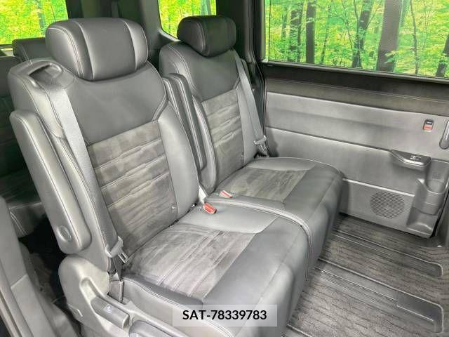 Honda STEP WGN 2022-06 286115-9