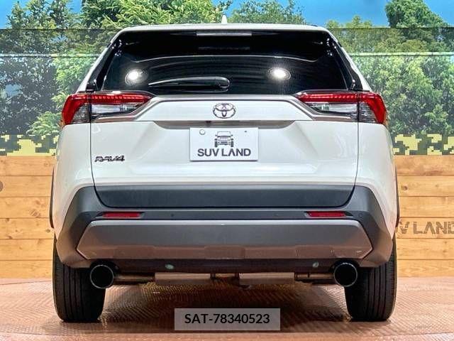 Toyota RAV4 2019-06 212652-15