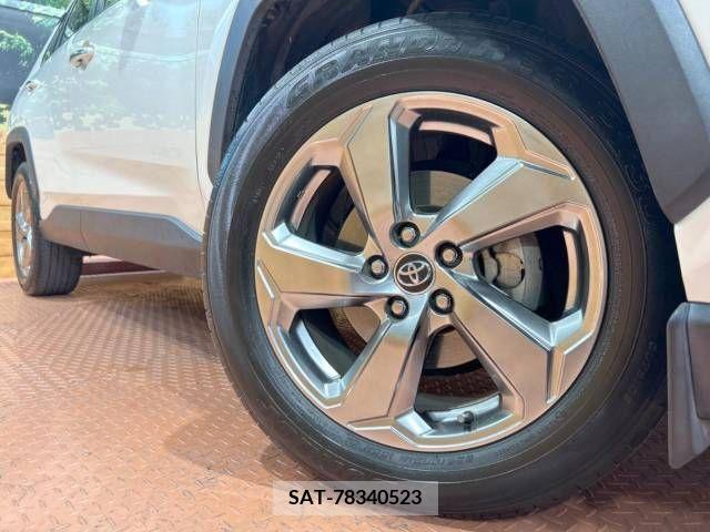 Toyota RAV4 2019-06 212652-13