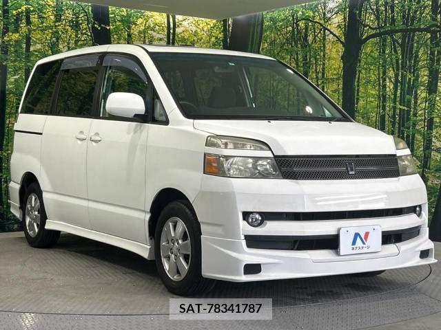Toyota VOXY 2005-07 300585-17