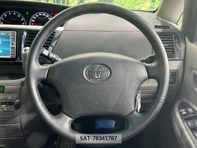 Toyota VOXY 2005-07 300585-12
