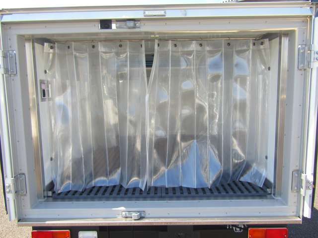Mazda BONGO TRUCK 2023-11 17413-12