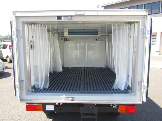 Mazda BONGO TRUCK 2023-11 17413-8