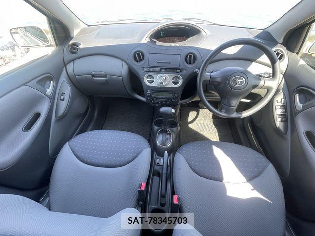 Toyota VITZ 2003-04 218133-1