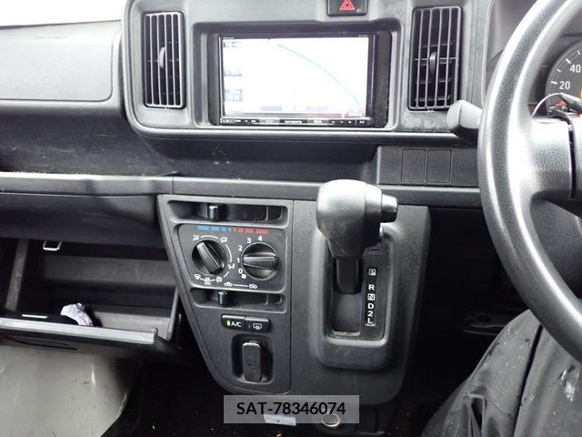 Daihatsu HIJET CARGO 2020-06 381167-12
