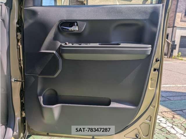 Daihatsu WAKE 2017-04 329718-9
