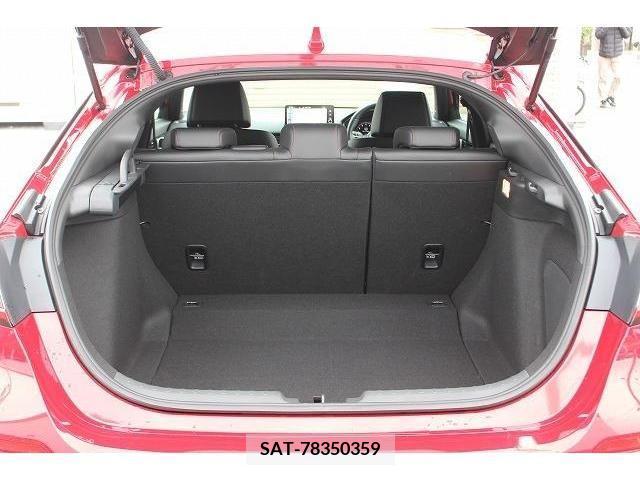 Honda CIVIC 2022-04 205286-16