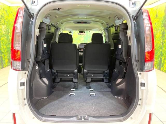 Toyota NOAH HYBRID 2016-03 189191-10