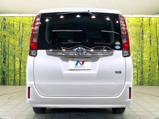 Toyota NOAH HYBRID 2016-03 189191-15