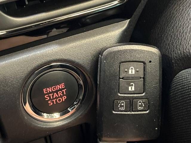 Toyota VOXY 2020-01 8863-17