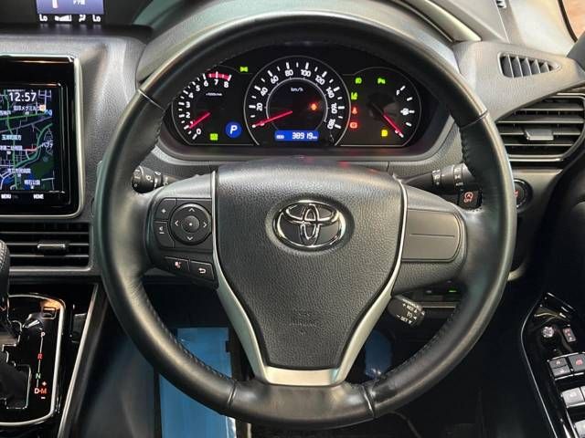 Toyota VOXY 2020-01 8863-13