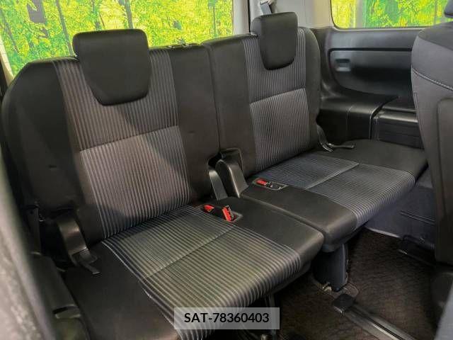 Toyota VOXY 2015-08 321447-10