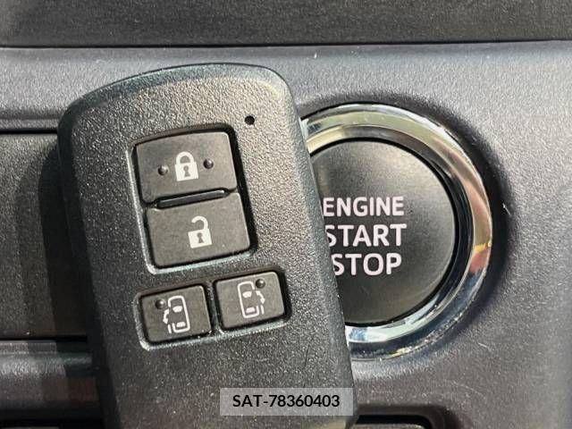 Toyota VOXY 2015-08 321447-7