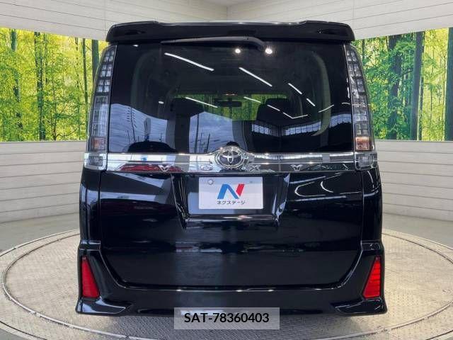 Toyota VOXY 2015-08 321447-16