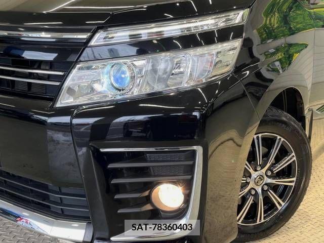 Toyota VOXY 2015-08 321447-13