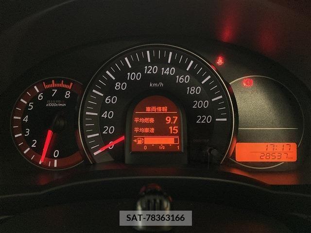 Nissan MARCH 2014-01 246857-5