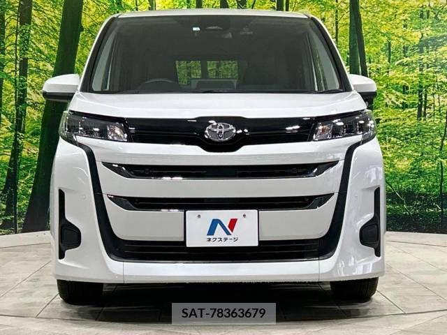 Toyota NOAH 2023-04 313591-14