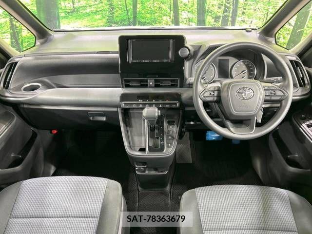 Toyota NOAH 2023-04 313591-1