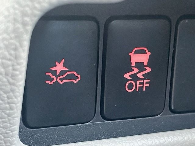 Mitsubishi EK SPACE 2016-12 195053-17