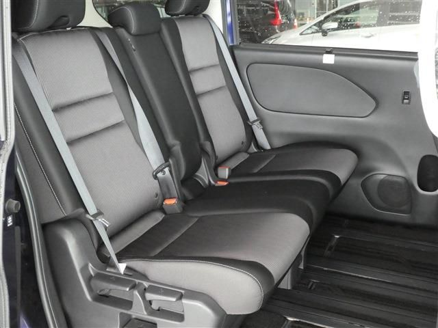 Nissan SERENA 2020-03 12191-11