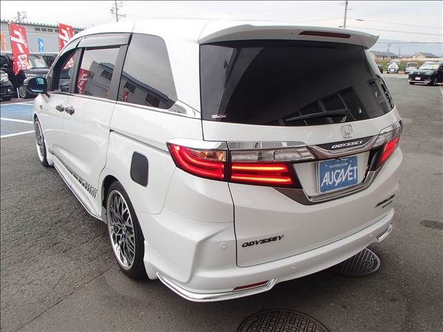 Honda ODYSSEY 2018-03 186184-2