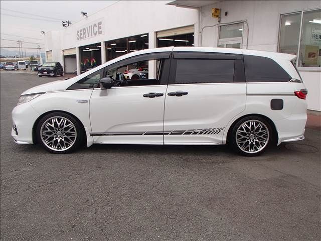 Honda ODYSSEY 2018-03 186184-8