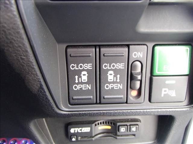Honda ODYSSEY 2018-03 186184-14