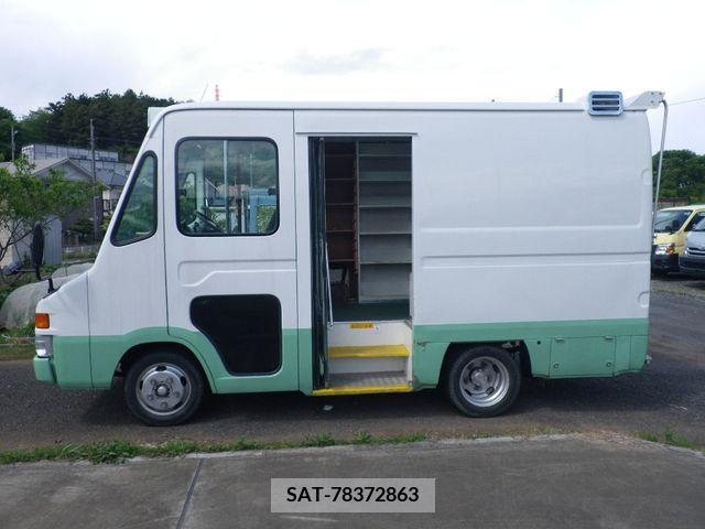 Toyota QUICK DELIVERY 2000-03 239648-1