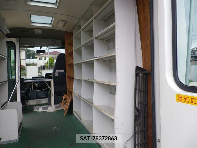 Toyota QUICK DELIVERY 2000-03 239648-6