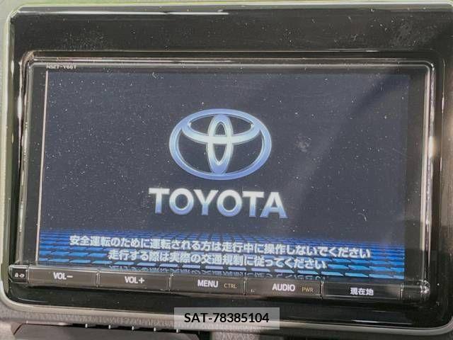 Toyota VOXY 2017-07 337113-3