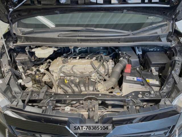 Toyota VOXY 2017-07 337113-19