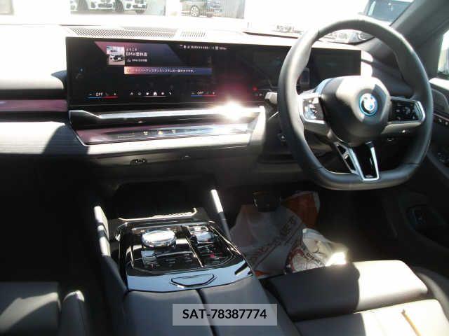 Bmw i5 2023-10 318983-1