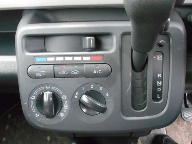 Nissan MOCO 2014-09 24806-15