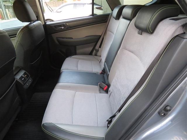 Subaru OUTBACK 2017-02 9650-16