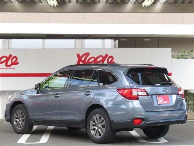 Subaru OUTBACK 2017-02 9650-3