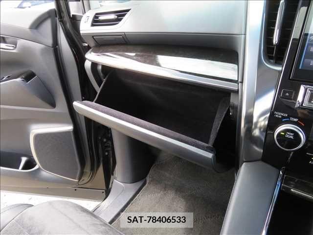 Toyota ALPHARD 2015-06 252765-12