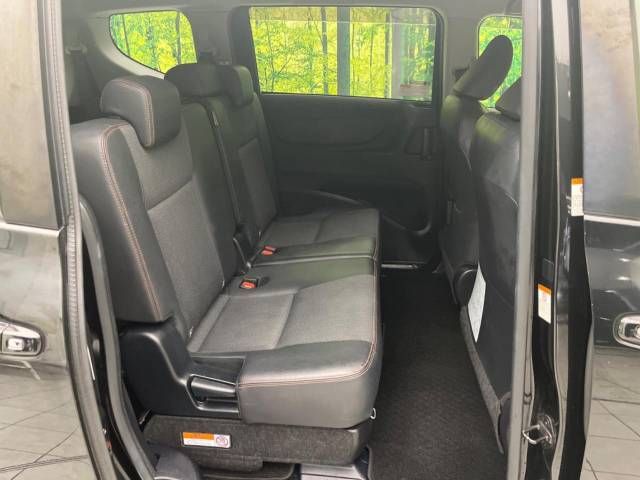 Toyota SIENTA 2017-10 190648-9