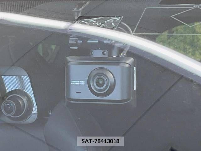 Toyota C-HR 2018-07 357808-7
