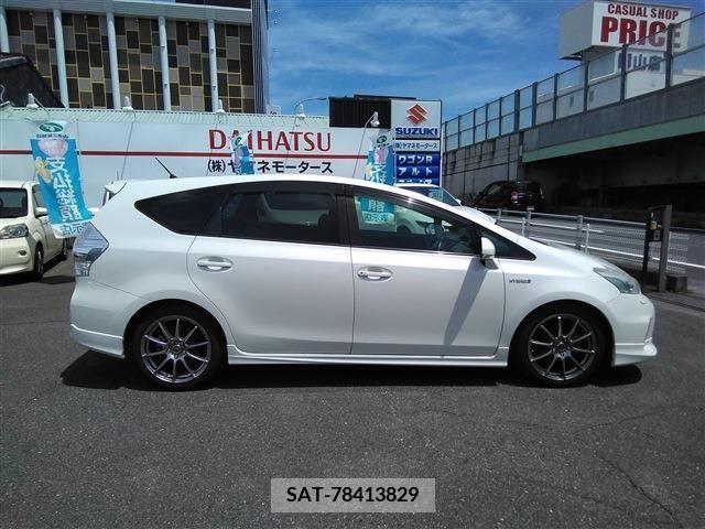 Toyota PRIUS ALPHA 2011-07 339741-5