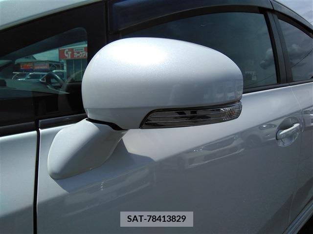 Toyota PRIUS ALPHA 2011-07 339741-11