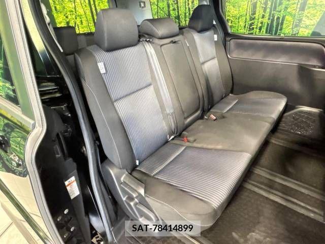 Toyota VOXY 2014-02 394990-9