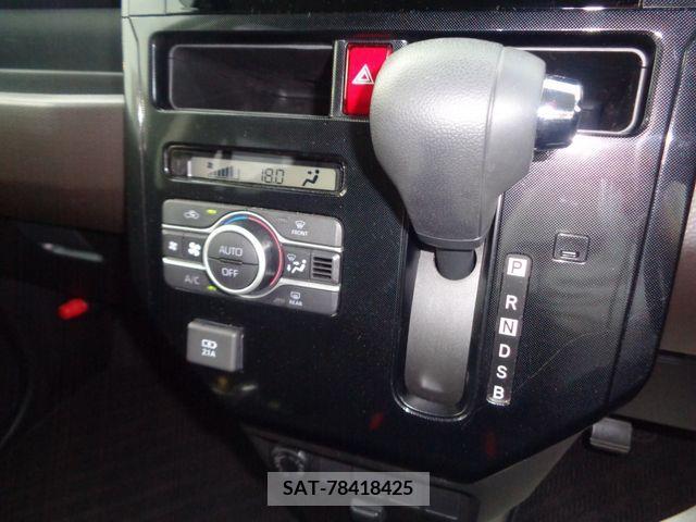 Toyota ROOMY 2022-04 367412-18