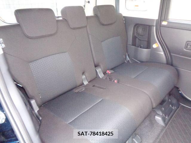 Toyota ROOMY 2022-04 367412-9