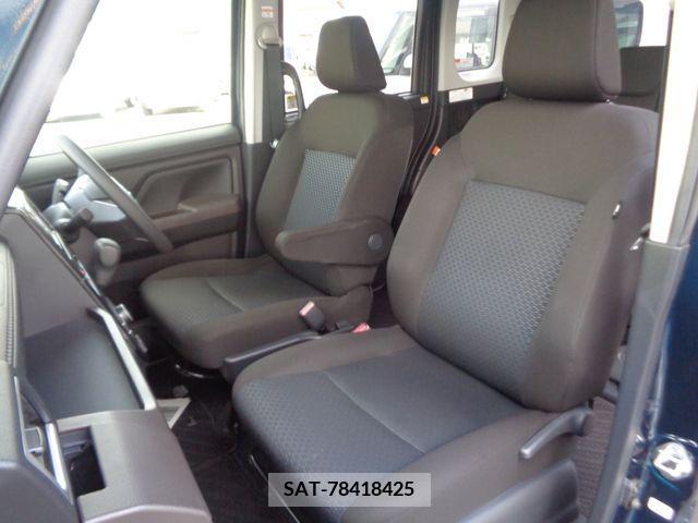 Toyota ROOMY 2022-04 367412-6