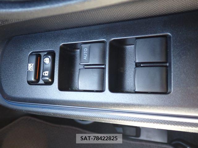 Toyota AQUA 2017-03 372784-8