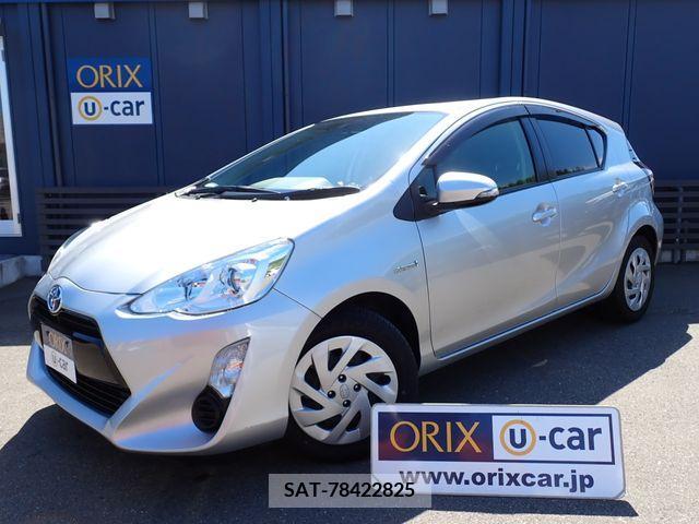 Toyota AQUA 2017-03 372784-0